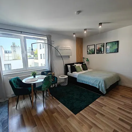 Modern, Atmospheric With Air Conditioning Βρότσλαβ